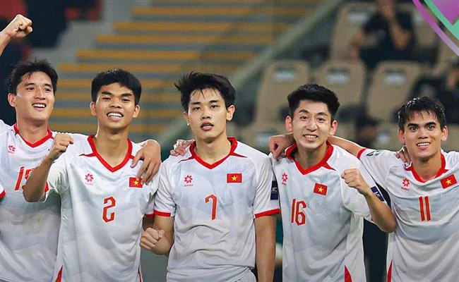 Khuyến mãi độc quyền ứng dụng 99vz nổ hũ